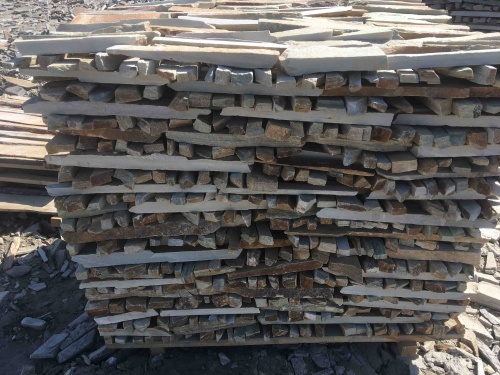 Горбушка златолит золотистый для облицовки купить в Нижнекамске