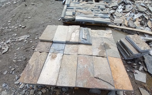 Плитка пилёная златолит Уральский для цоколя, отмостки купить в Нижнекамске