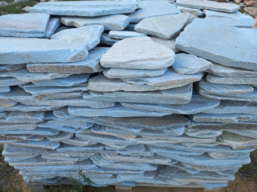 Плитняк златолит зелёный галтованный для цоколя купить в Нижнекамске