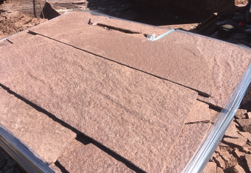 Плитняк лемезит бордовый для ступеней 20-25 мм купить в Нижнекамске